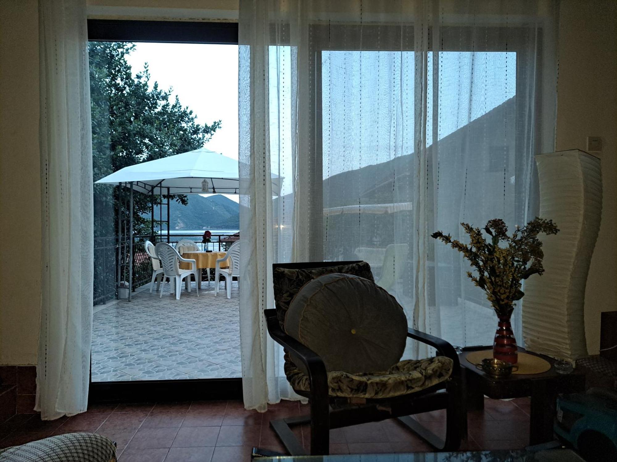 Holiday Home Bokokotorski Zaliv Buitenkant foto