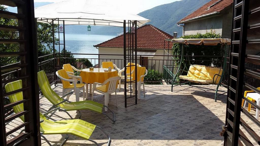 Holiday Home Bokokotorski Zaliv Buitenkant foto