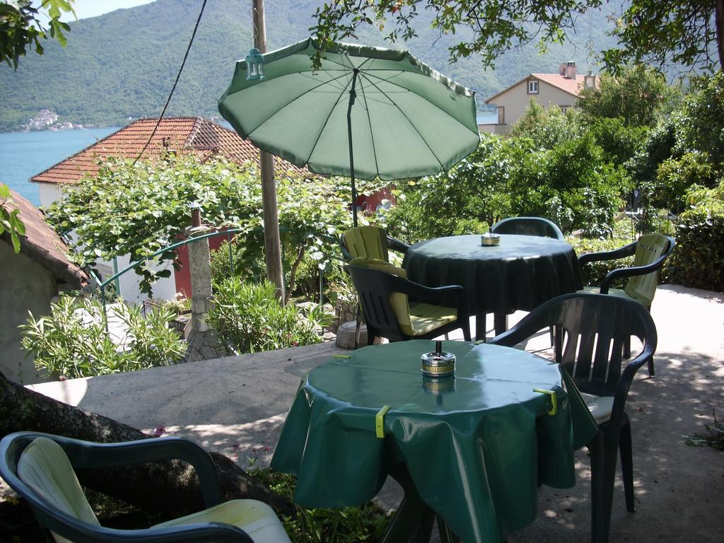 Holiday Home Bokokotorski Zaliv Buitenkant foto